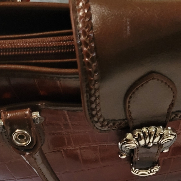 ? Chic Clasay Croc-Embossed Briefcase Laptop Bag